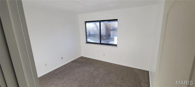 12435 Sea Lane Drive, Florissant, MO 63033