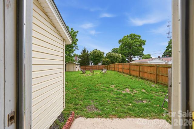 1002 N Ridge Avenue, Kannapolis, NC 28083