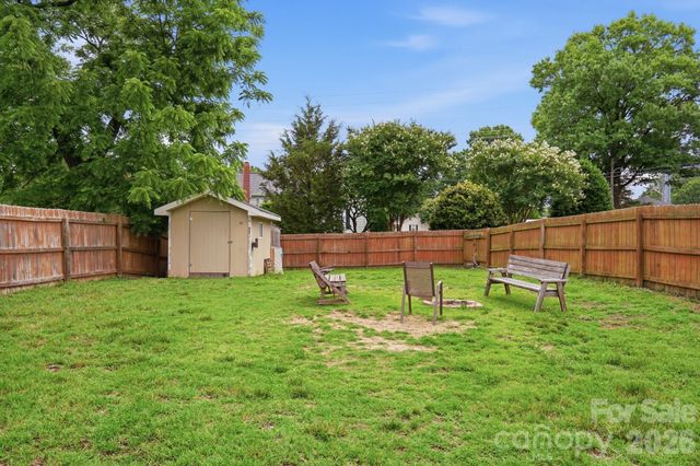 1002 N Ridge Avenue, Kannapolis, NC 28083