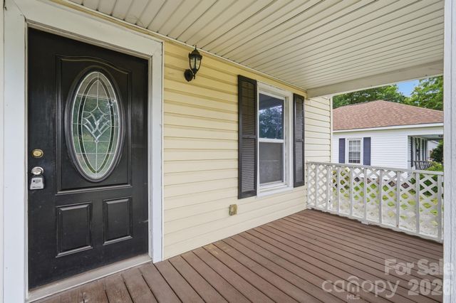 1002 N Ridge Avenue, Kannapolis, NC 28083
