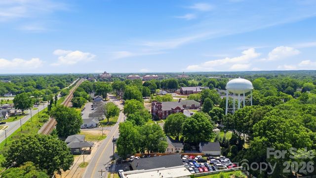 1002 N Ridge Avenue, Kannapolis, NC 28083
