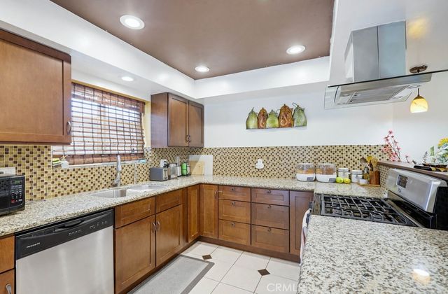 500 N Hanover, Anaheim, CA 92801