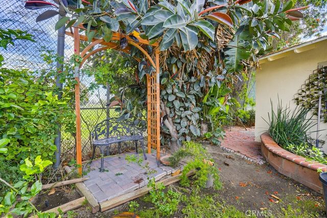 500 N Hanover, Anaheim, CA 92801