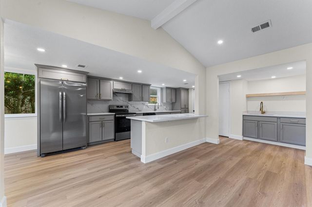 3602 Brier Gardens Drive, Houston, TX 77082