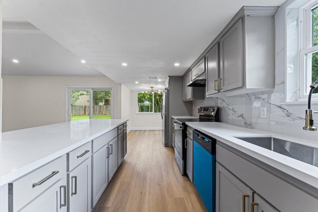 3602 Brier Gardens Drive, Houston, TX 77082
