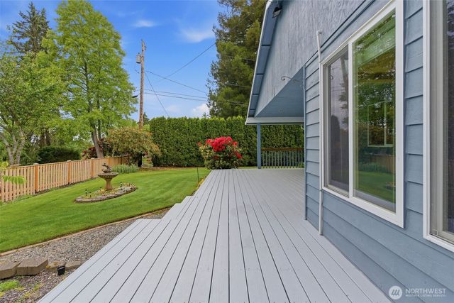 11715 7th Place SE, Lake Stevens, WA 98258