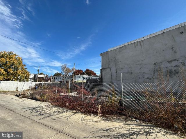 927 INGRAHAM ST NW, Washington, DC 20011