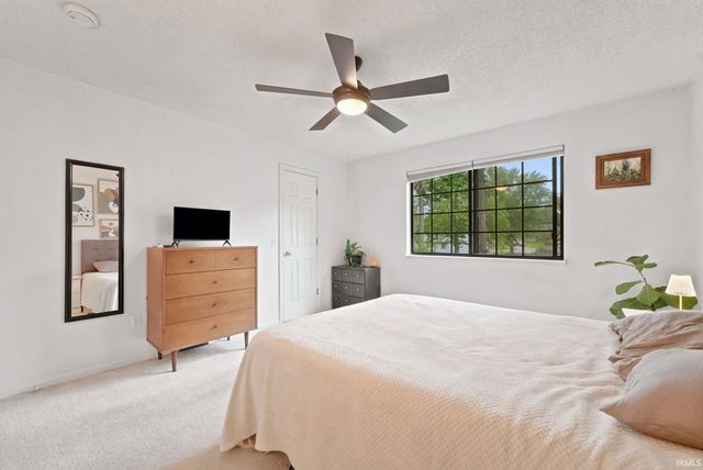 8003 Charnell Court, Fort Wayne, IN 46818