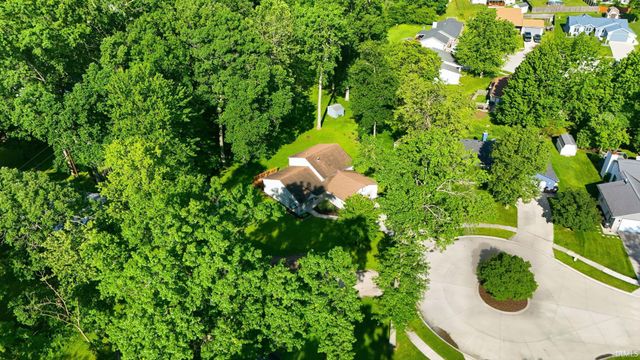 8003 Charnell Court, Fort Wayne, IN 46818