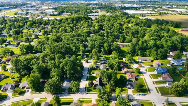8003 Charnell Court, Fort Wayne, IN 46818