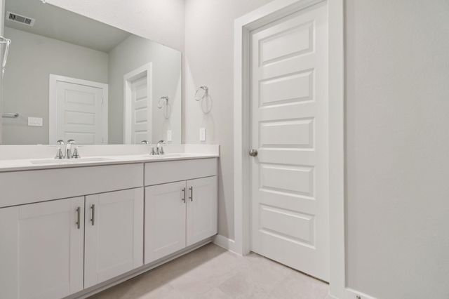 4210 Laurel Oak Circle, Missouri City, TX 77459