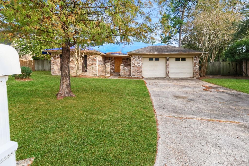 22902 Green Bark Street, Tomball, TX 77375