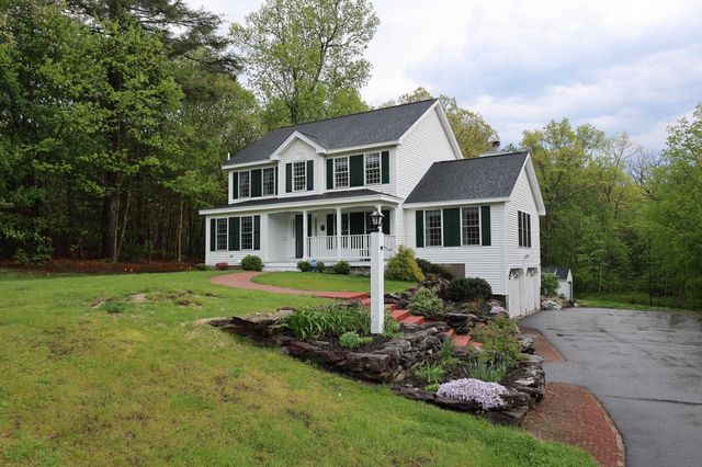 19 Burgess Drive, Litchfield, NH 03052