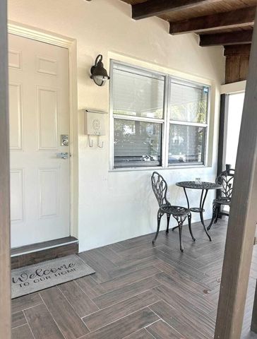 1211 NE 15TH Avenue 2, Fort Lauderdale, FL 33304