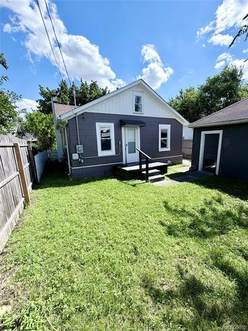 8661 Dodge Avenue, Warren, MI 48089