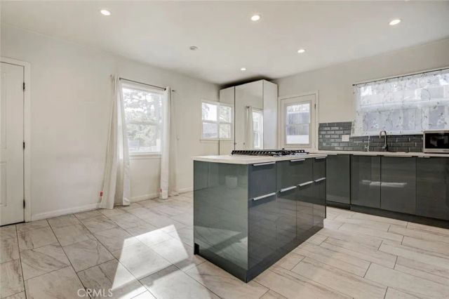 10535 Nassau, Sunland, CA 91040