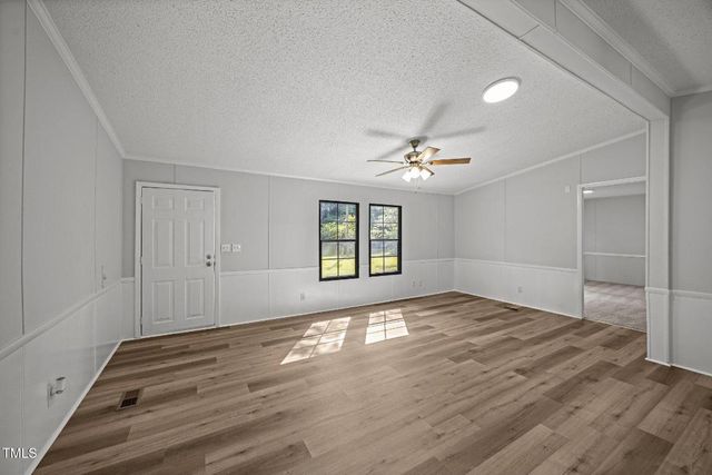405 Country Acres Road, Grifton, NC 28530