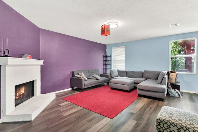 2029 W Grove Lane, Grand Prairie, TX 75052