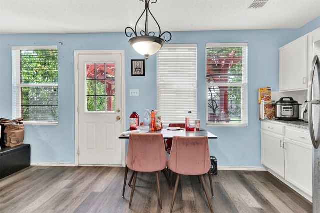 2029 W Grove Lane, Grand Prairie, TX 75052