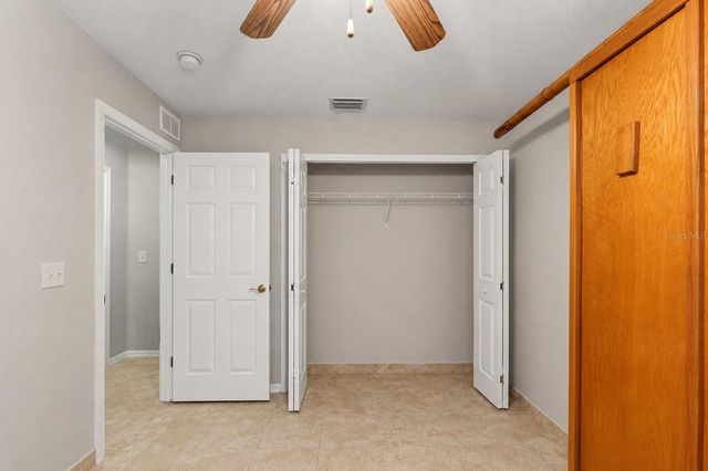 8620 PERSEA COURT, New Port Richey, FL 34655