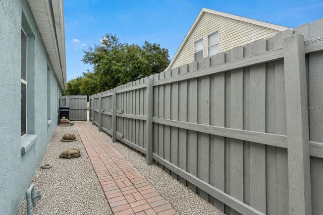 8620 PERSEA COURT, New Port Richey, FL 34655