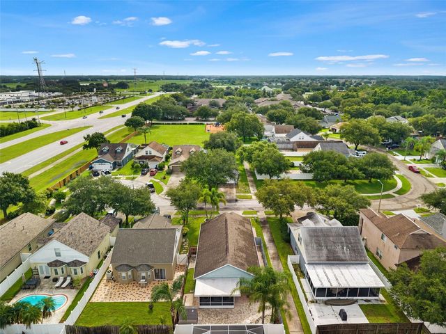 8620 PERSEA COURT, New Port Richey, FL 34655