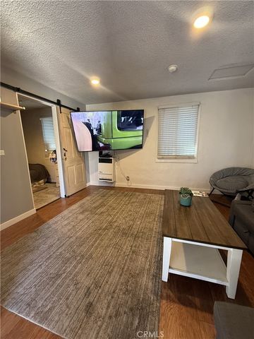 15763 Cottonwood, Victorville, CA 92395