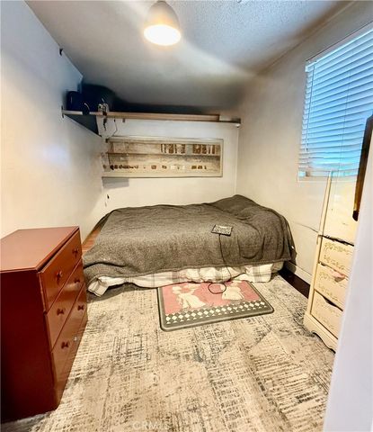 15763 Cottonwood, Victorville, CA 92395