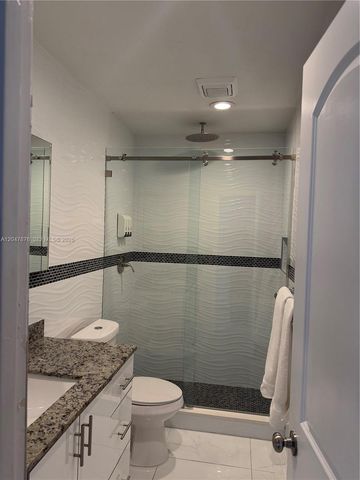 7525 Roosevelt St, Hollywood, FL 33024