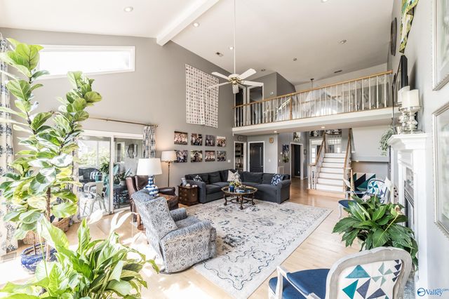 471 Plantation Pointe Road, Scottsboro, AL 35768