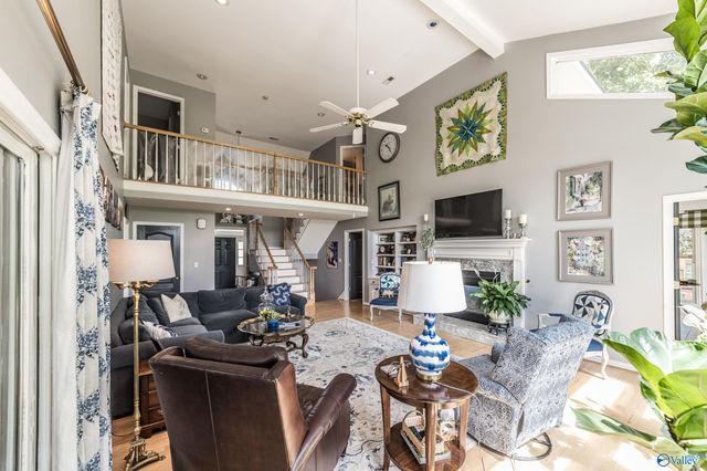 471 Plantation Pointe Road, Scottsboro, AL 35768