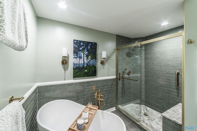 471 Plantation Pointe Road, Scottsboro, AL 35768