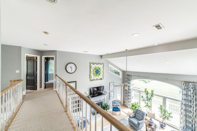 471 Plantation Pointe Road, Scottsboro, AL 35768