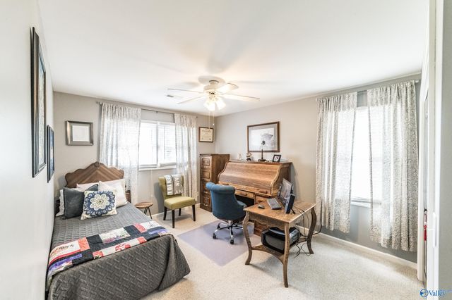 471 Plantation Pointe Road, Scottsboro, AL 35768