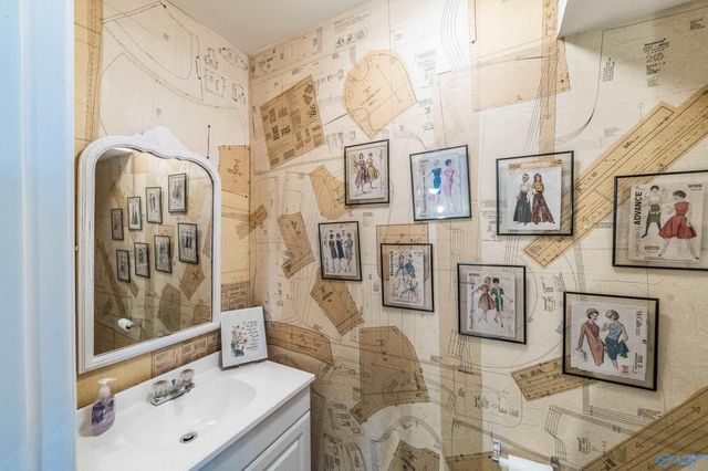 471 Plantation Pointe Road, Scottsboro, AL 35768