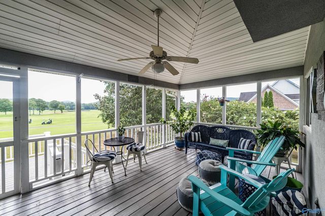 471 Plantation Pointe Road, Scottsboro, AL 35768
