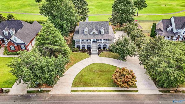 471 Plantation Pointe Road, Scottsboro, AL 35768