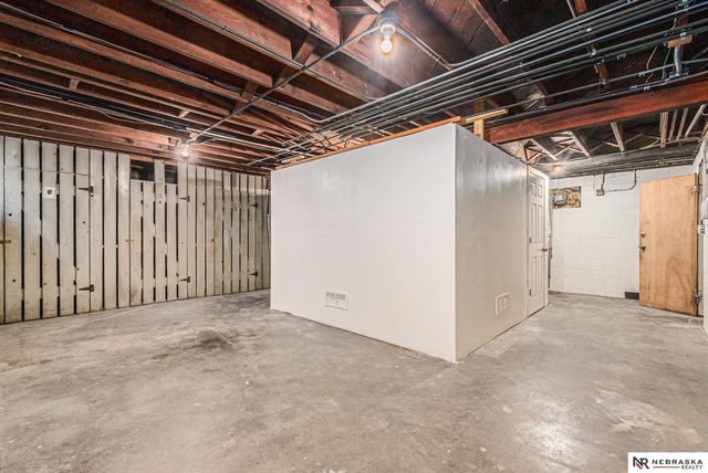 4531 Hamilton Street, Omaha, NE 68132