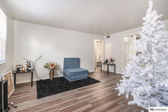 4531 Hamilton Street, Omaha, NE 68132