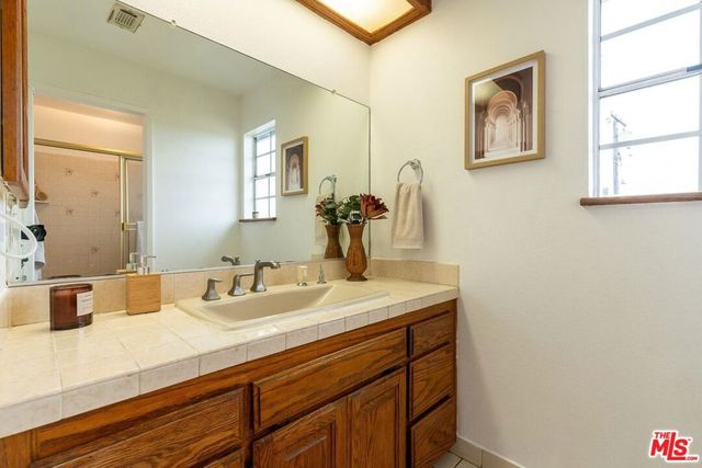 2724 W 157th Street, Gardena, CA 90249
