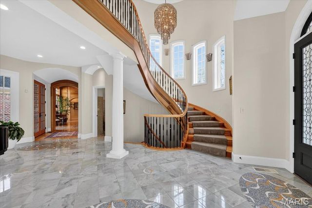 9998 Litzsinger Road, Ladue, MO 63124