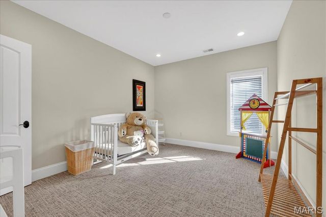 9998 Litzsinger Road, Ladue, MO 63124