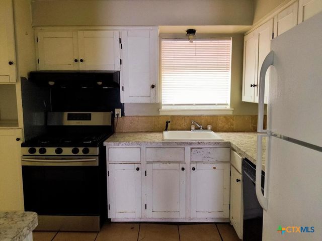 410 Nauert Street, Copperas Cove, TX 76522