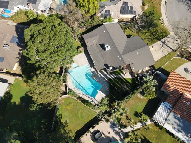 601 Winchester Street, Bakersfield, CA 93309