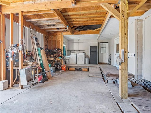 124 E Ester Street, Edcouch, TX 78538