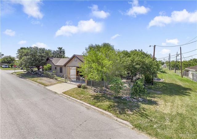 124 E Ester Street, Edcouch, TX 78538