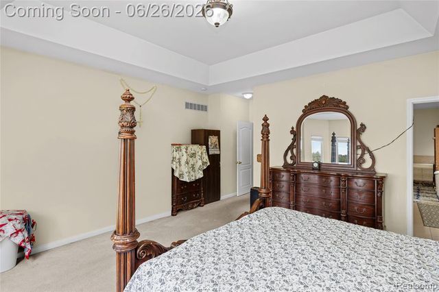 2651 Erma Drive, Utica, MI 48317