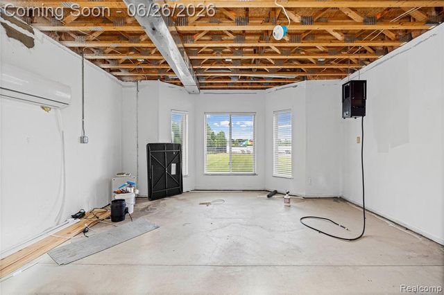 2651 Erma Drive, Utica, MI 48317