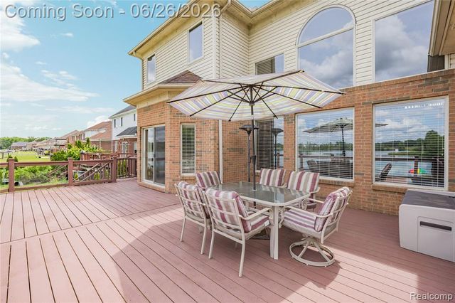 2651 Erma Drive, Utica, MI 48317