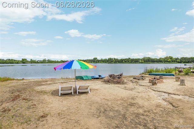 2651 Erma Drive, Utica, MI 48317